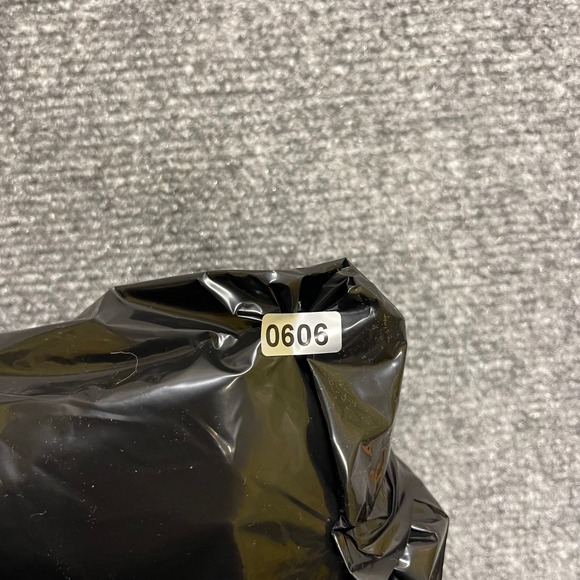 Vintage Calvin Klein Men's Light Blue Denim Baggy Y2K Jeans Size 34 - Picture 12 of 12